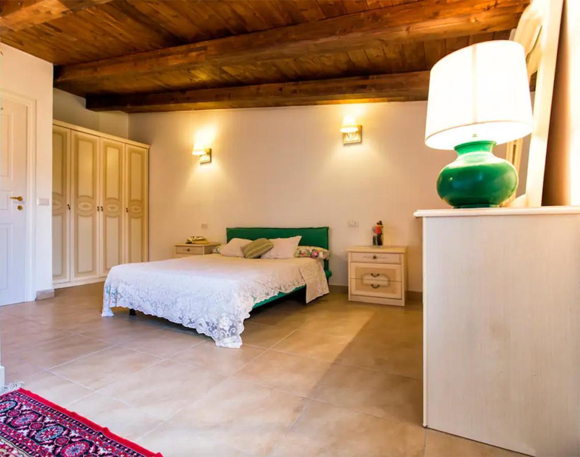 Residenza Gli Ulivi, Privata Con Ampio Giardino E Uliveto Alghero