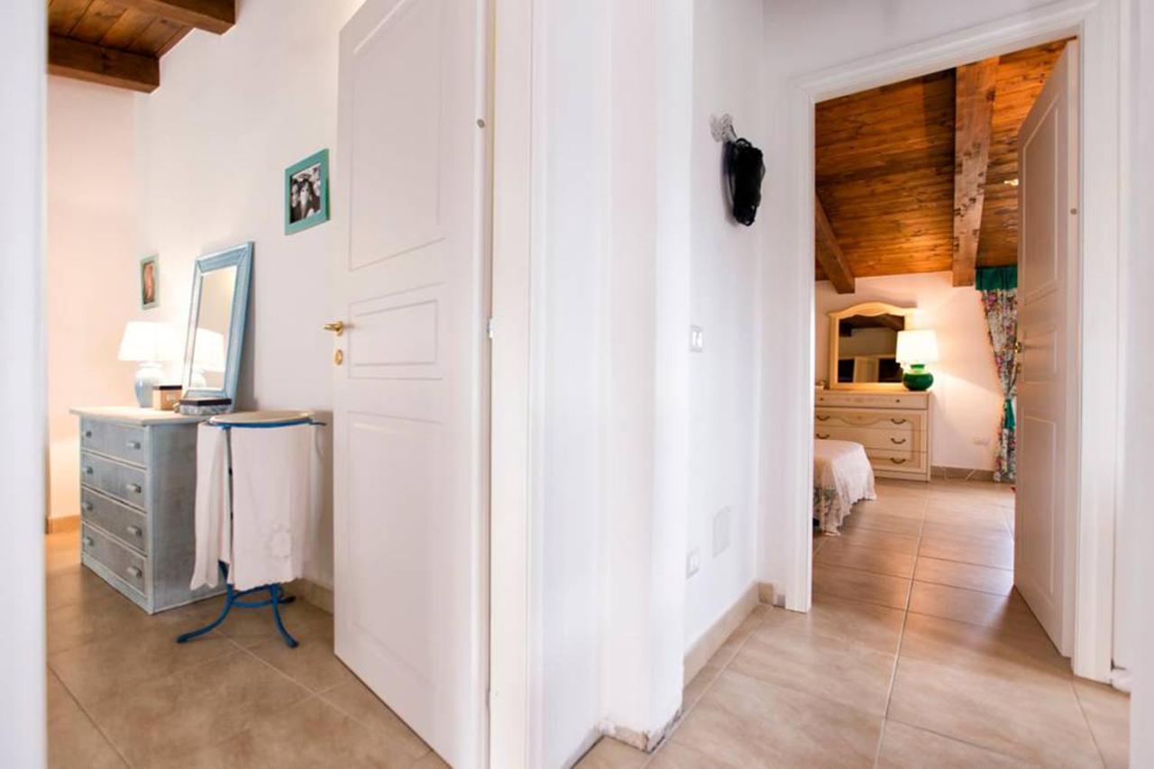 Villa Residenza Gli Ulivi, Privata Con Ampio Giardino E Uliveto *
